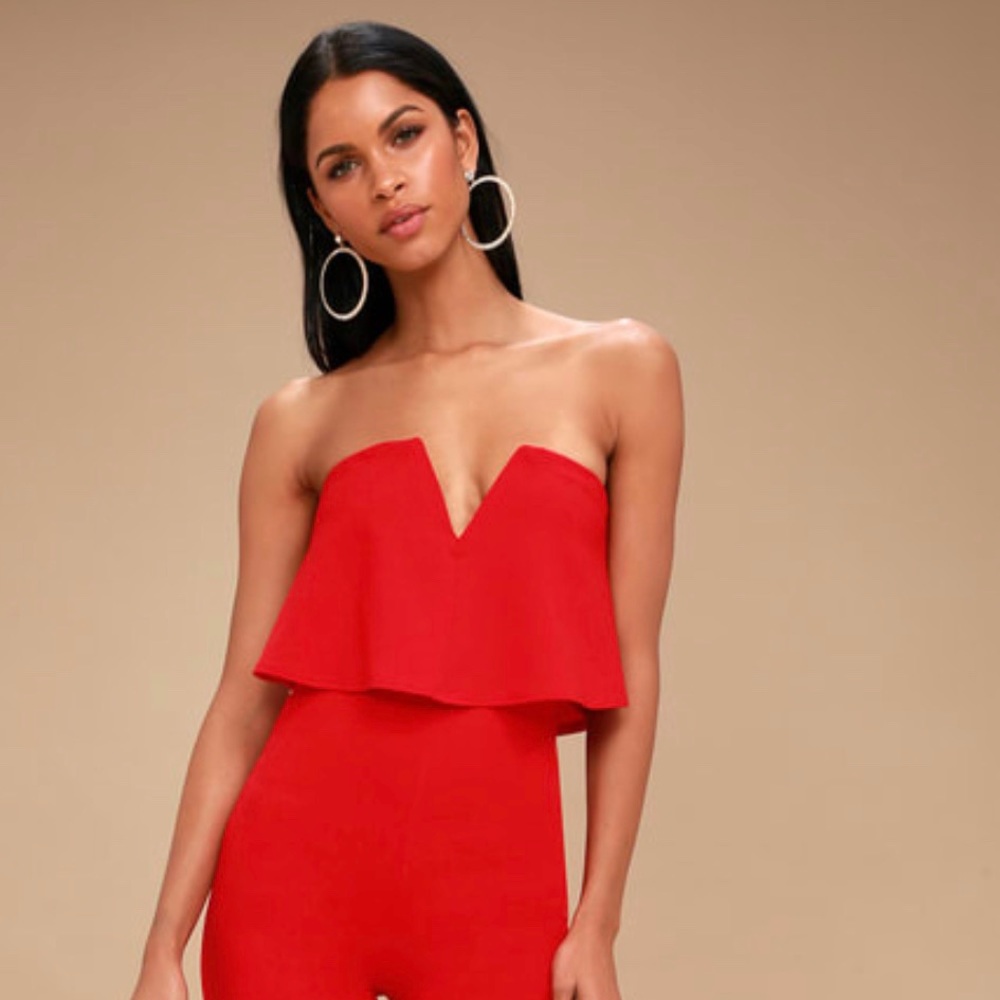 Lulu’s Red Strapless Jumpsuit/ Never Worn